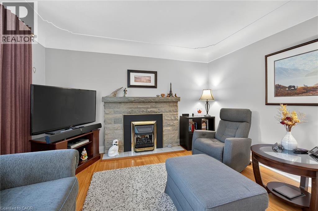 875 Garth Street, Hamilton, Ontario  L9C 4L1 - Photo 6 - 40782370