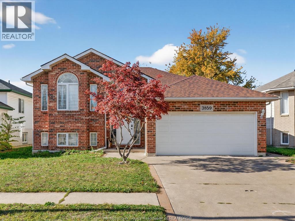 3859 CLARA AVENUE, Windsor, Ontario
