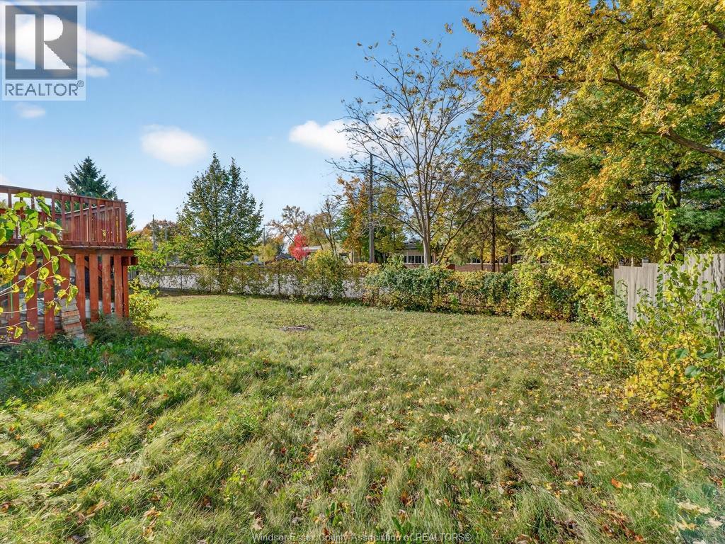 3859 Clara Avenue, Windsor, Ontario  N9E 4X6 - Photo 30 - 25027182