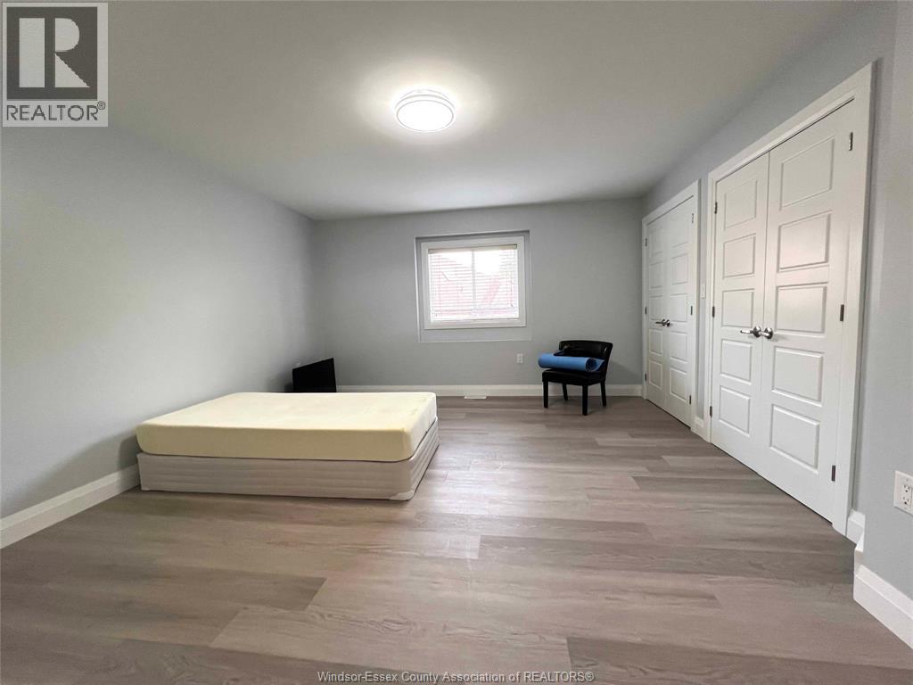 4395 Guppy Court, Windsor, Ontario  N9G 2N8 - Photo 8 - 25027227