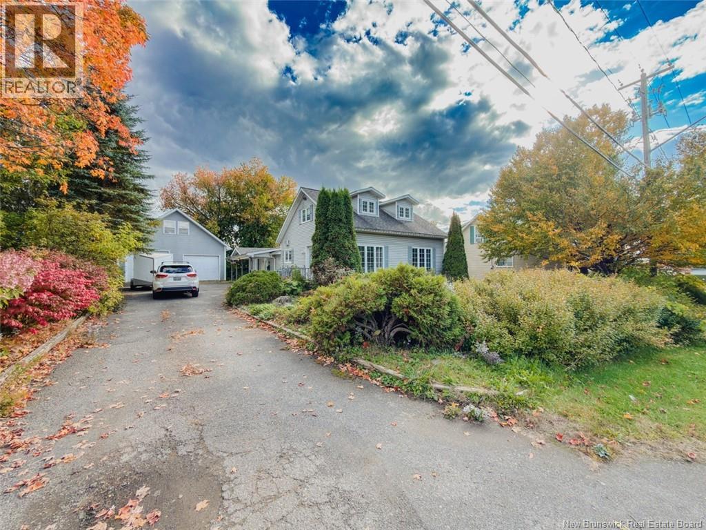 62 Hillcrest Avenue, Hartland, New Brunswick E7P 1M7 - Photo 6 - NB127241