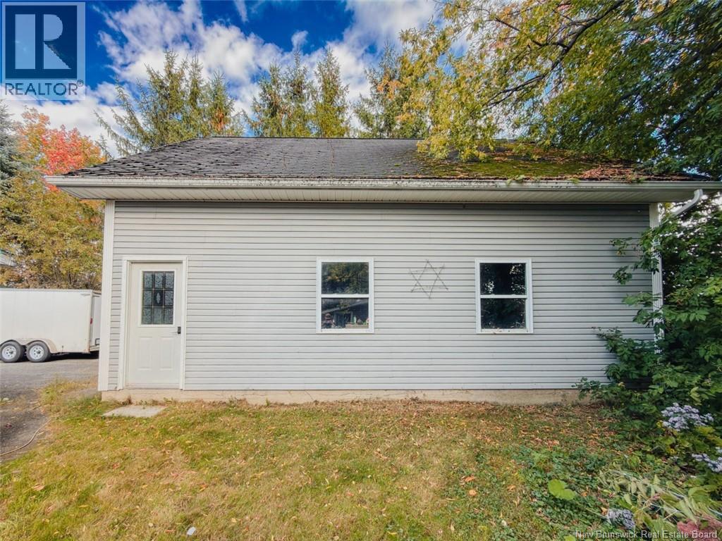 62 Hillcrest Avenue, Hartland, New Brunswick E7P 1M7 - Photo 10 - NB127241