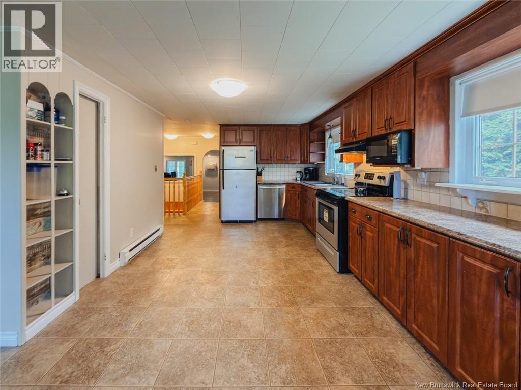 62 Hillcrest Avenue, Hartland, New Brunswick E7P 1M7 - Photo 33 - NB127241