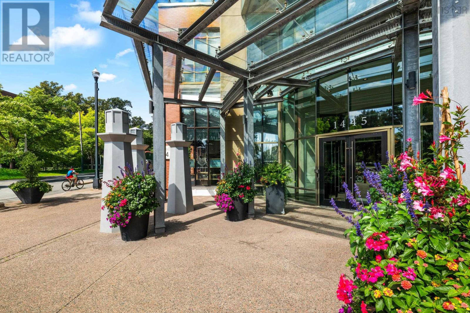 1602 1445 South Park Street, Halifax, Nova Scotia  B3J 0B6 - Photo 2 - 202522974