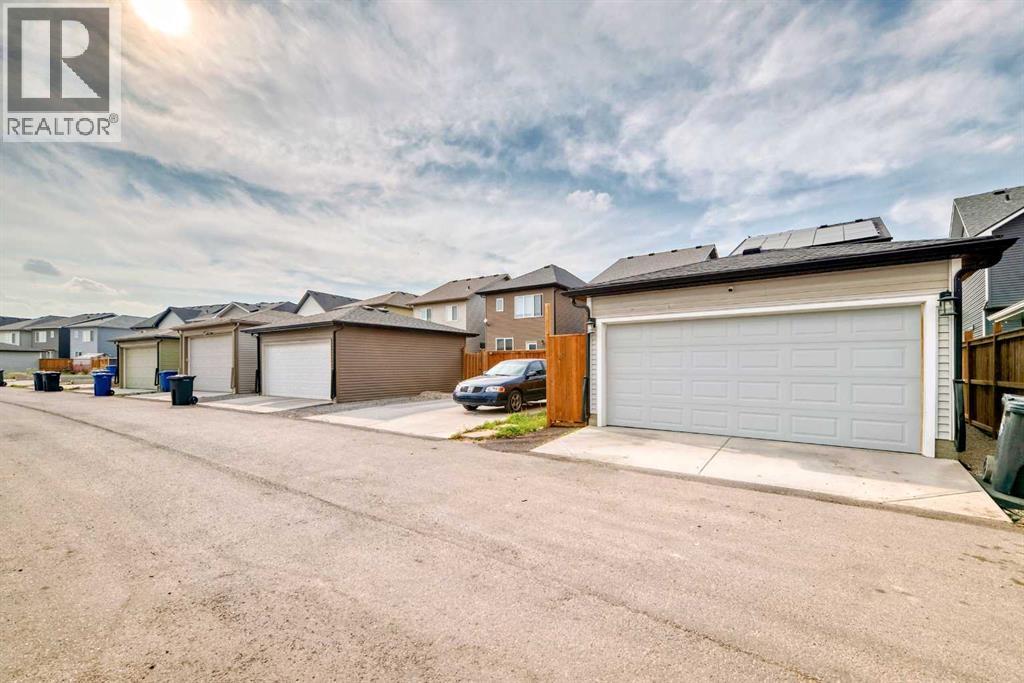 269 Ellen Way, Crossfield, Alberta  T0M 0S0 - Photo 48 - A2246754