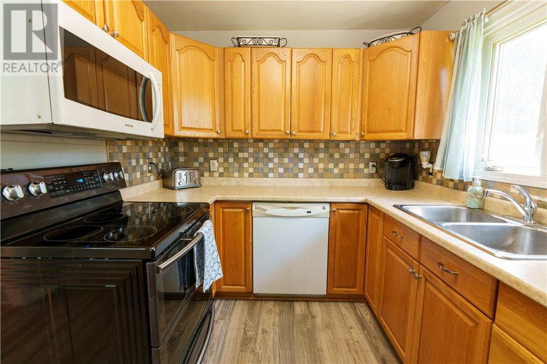 1219 Howey Drive, Sudbury, Ontario  P3B 1H6 - Photo 3 - 2125387