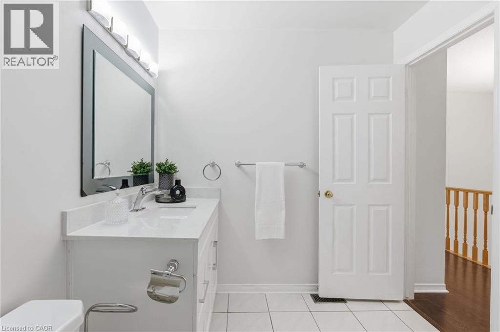 100 Vineberg Drive Unit# 25, Hamilton, Ontario  L8W 3X4 - Photo 34 - 40782392
