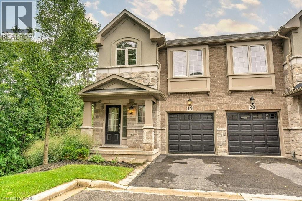 2086 Ghent Avenue Unit# 19, Burlington, Ontario  L7R 1Y3 - Photo 2 - 40782383