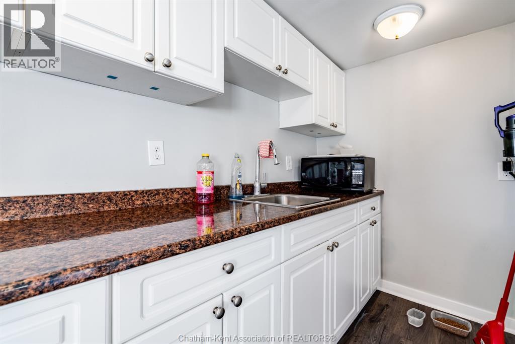 32 Degge Street, Chatham, Ontario  N7M 4X2 - Photo 11 - 25022817