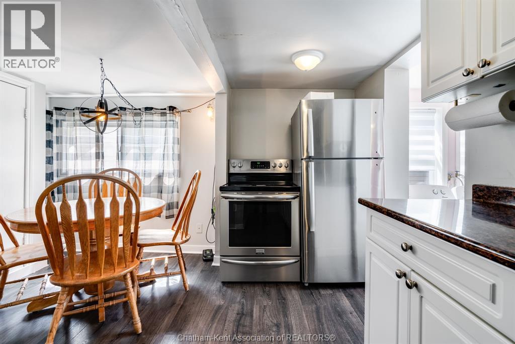 32 Degge Street, Chatham, Ontario  N7M 4X2 - Photo 10 - 25022817