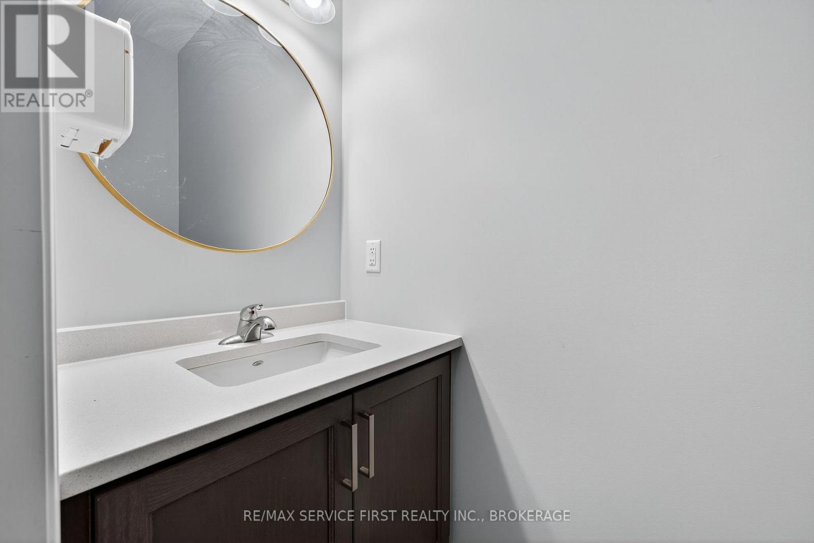 1724 Monica Drive, Kingston (City Northwest), Ontario  K7P 0S9 - Photo 6 - X12483522