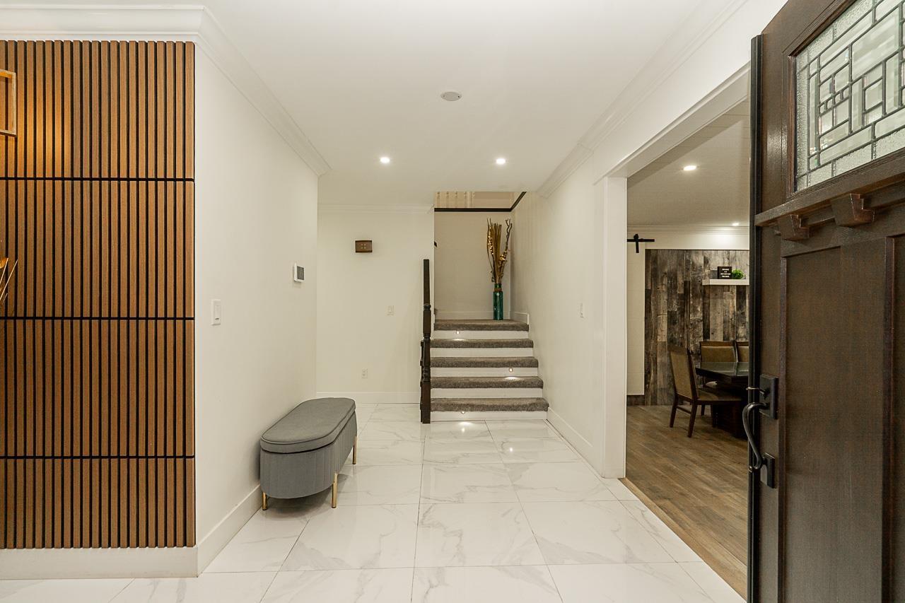 13094 61a Avenue, Surrey, British Columbia  V3X 2G8 - Photo 4 - R3061928