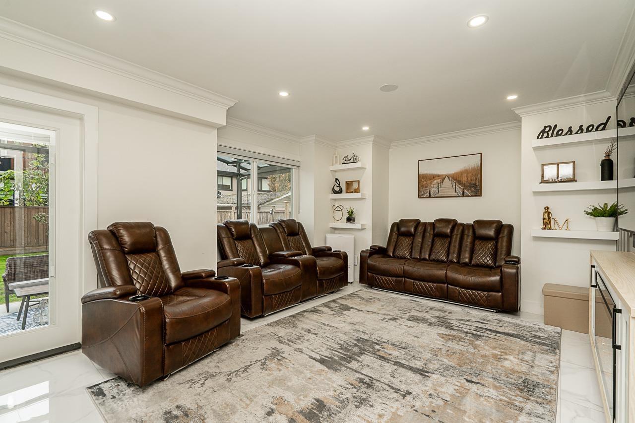 13094 61a Avenue, Surrey, British Columbia  V3X 2G8 - Photo 11 - R3061928