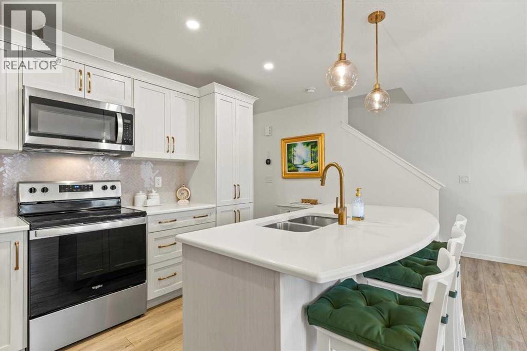 602 Osborne Drive Sw, Airdrie, Alberta  T4B 5G6 - Photo 9 - A2264984