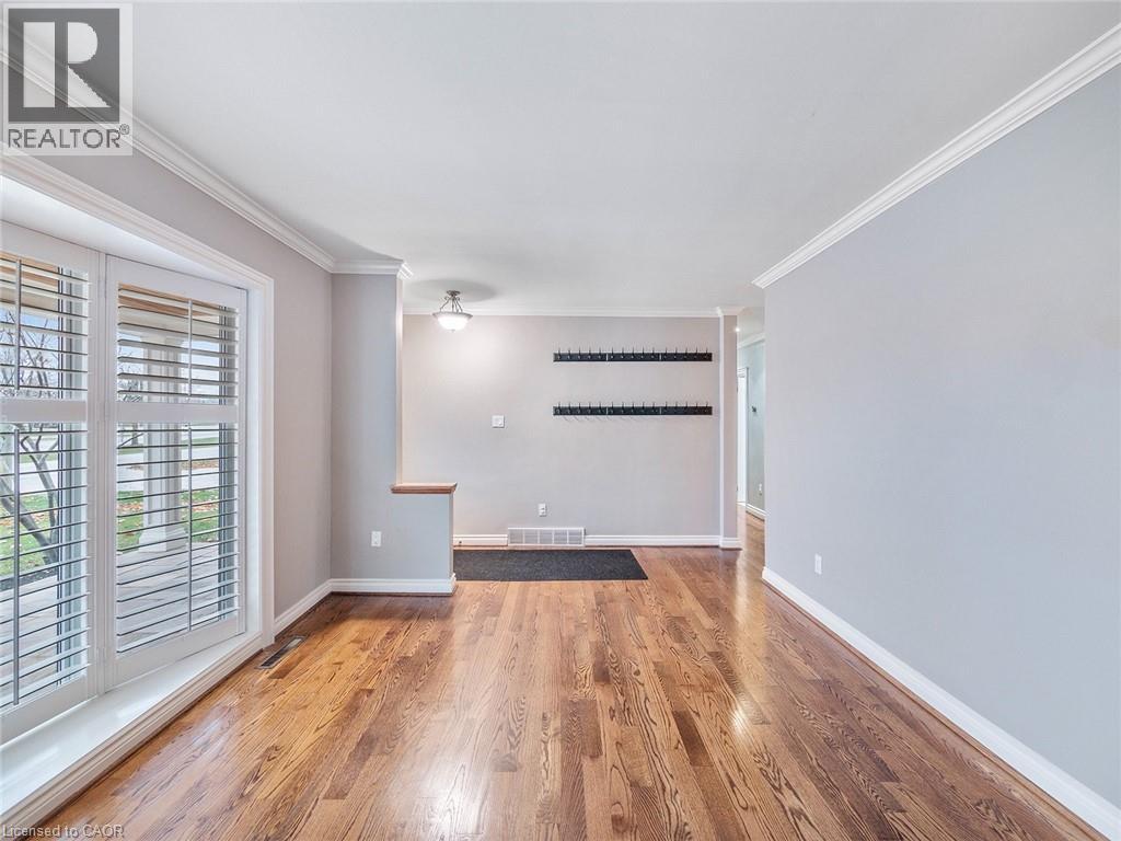 253 Margaret Drive, Oakville, Ontario  L6K 2W3 - Photo 7 - 40775482