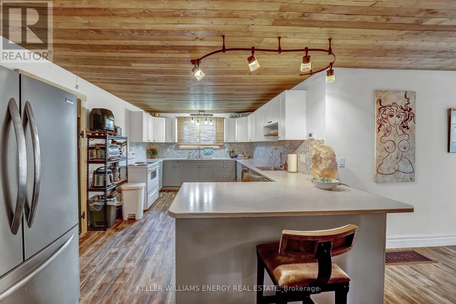 31 County Road 18 Road, Prince Edward County, Ontario  K0K 1P0 - Photo 4 - X12483520