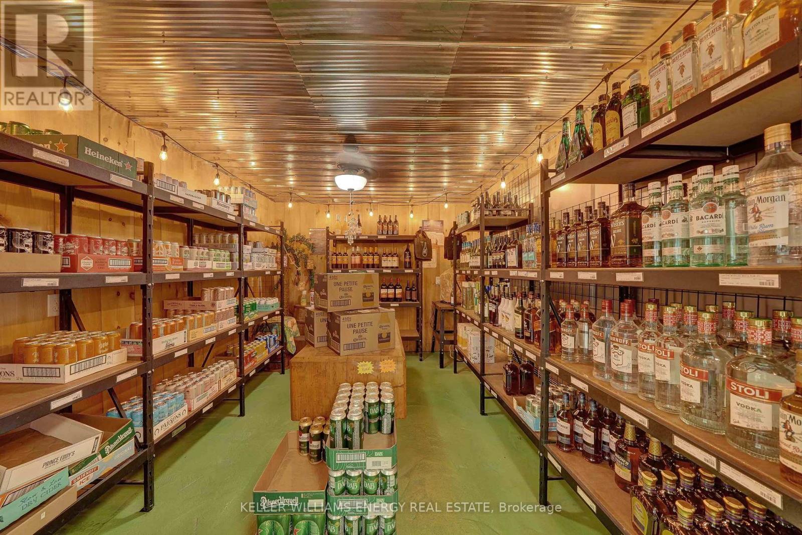 31 County Road 18 Road, Prince Edward County, Ontario  K0K 1P0 - Photo 9 - X12483520