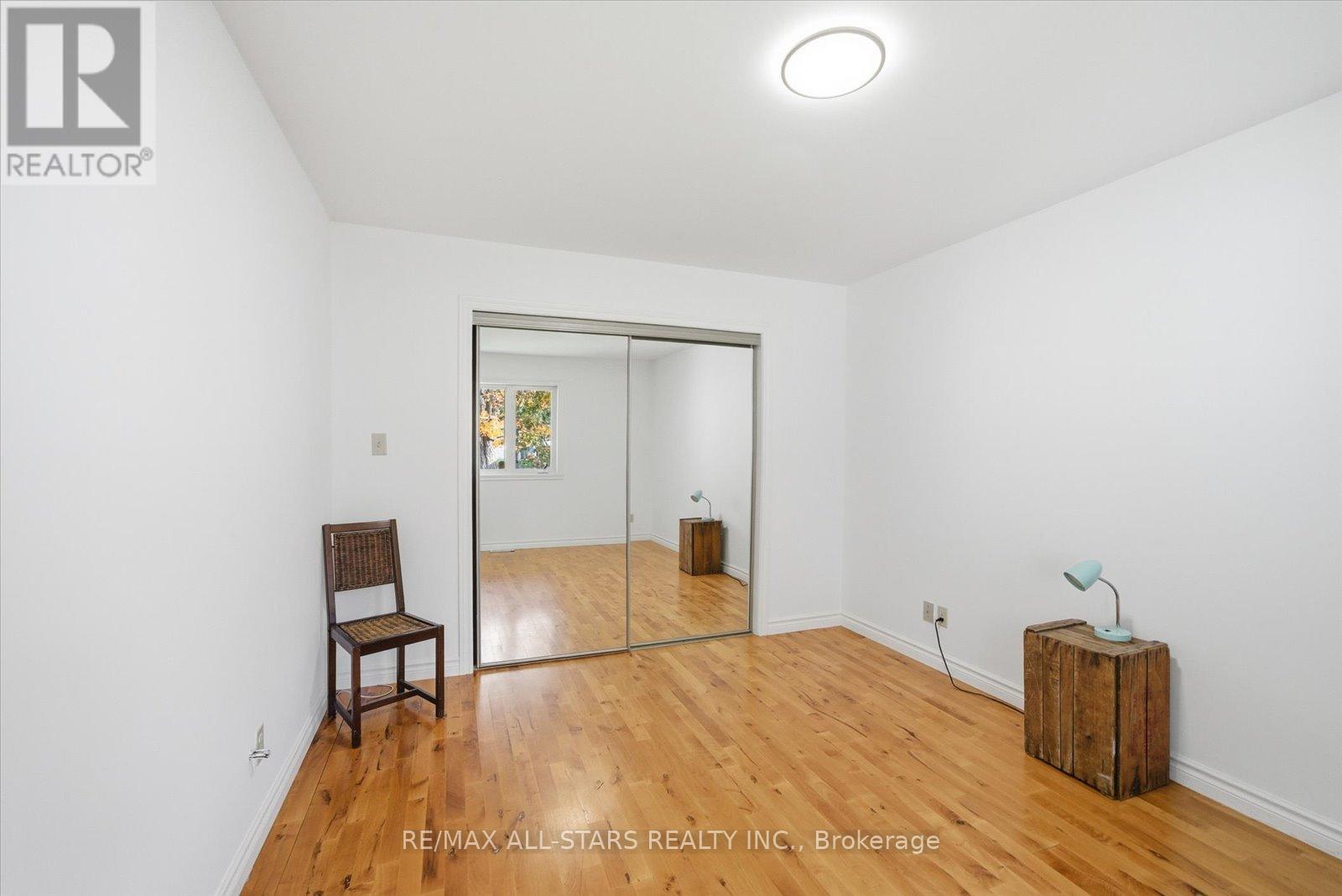 Upper Level - 2999 Lakeside Drive, Severn (Washago), Ontario  L3V 6H3 - Photo 8 - S12424328