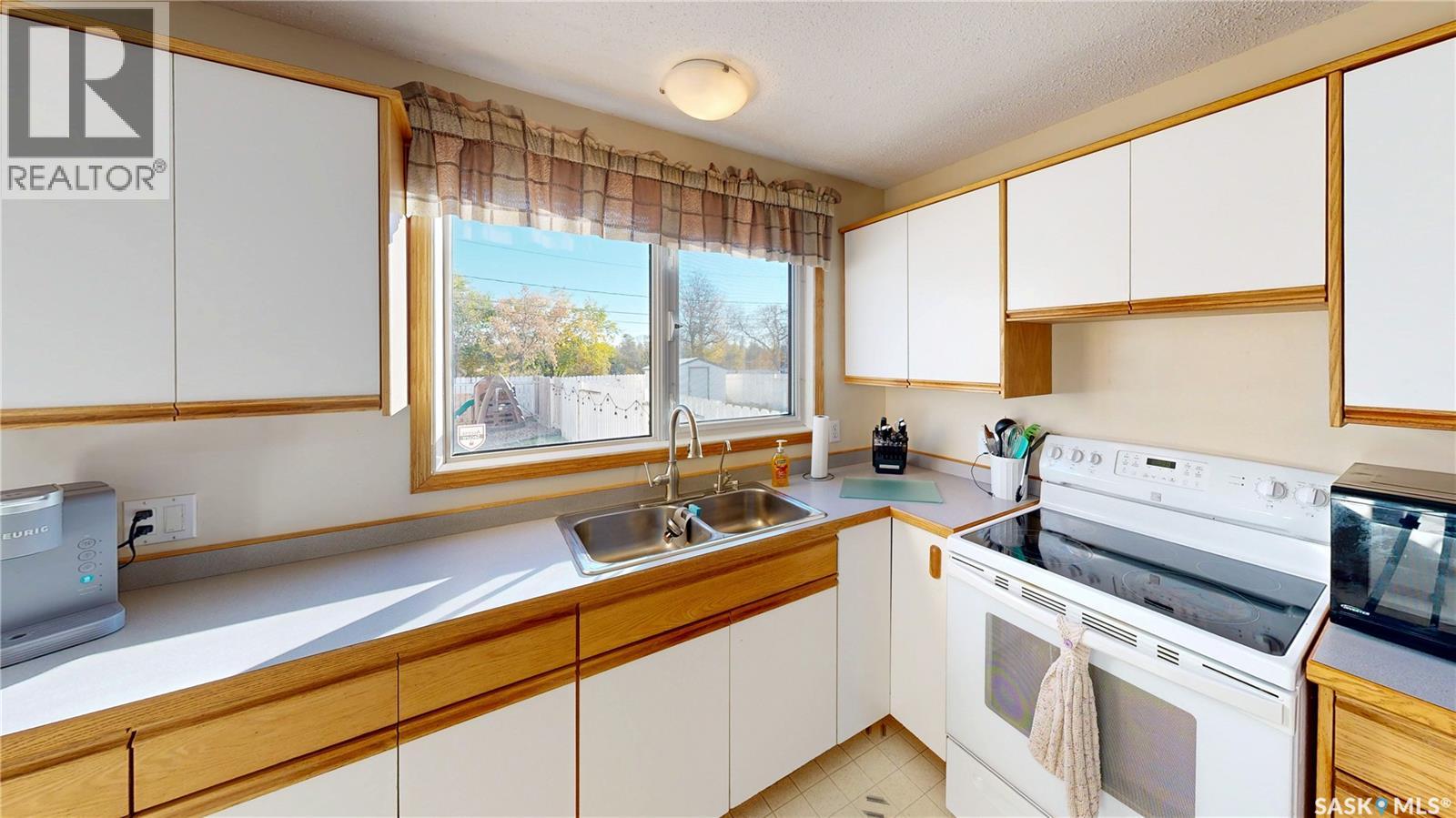 213 Dorothy Street, Regina, Saskatchewan  S4T 5V7 - Photo 12 - SK021765