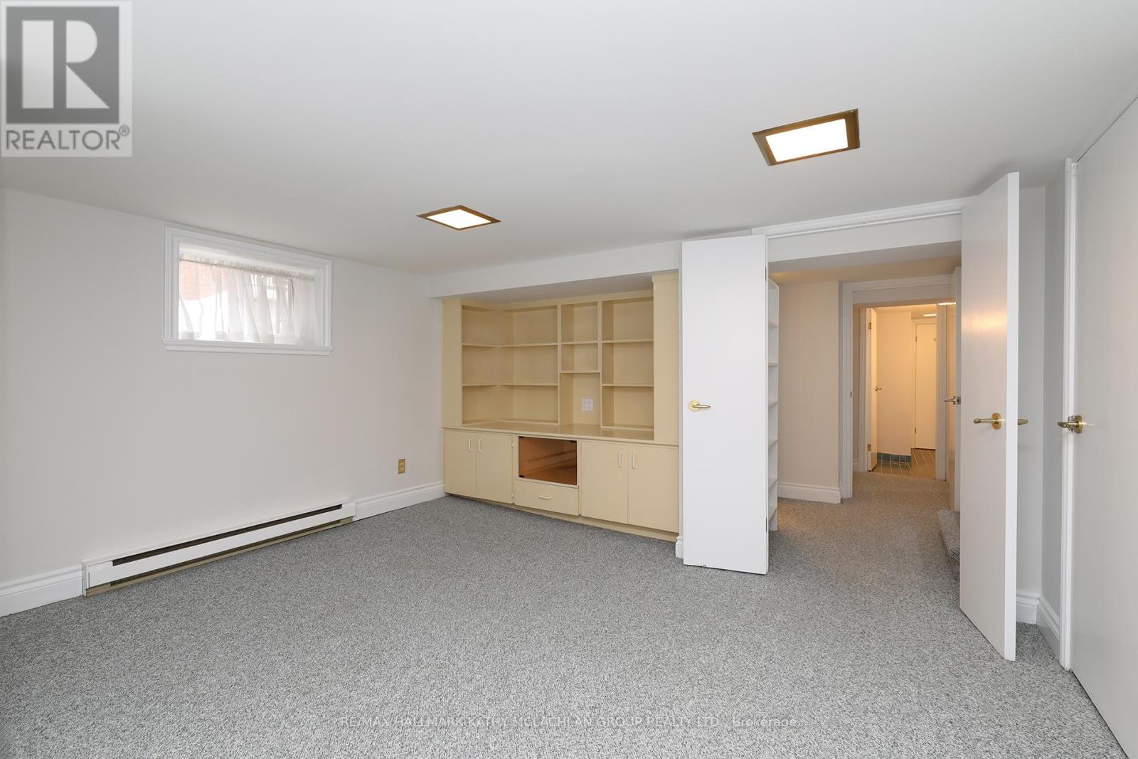 12 Cameron Crescent, Toronto, Ontario  M4G 1Z8 - Photo 23 - C12483312