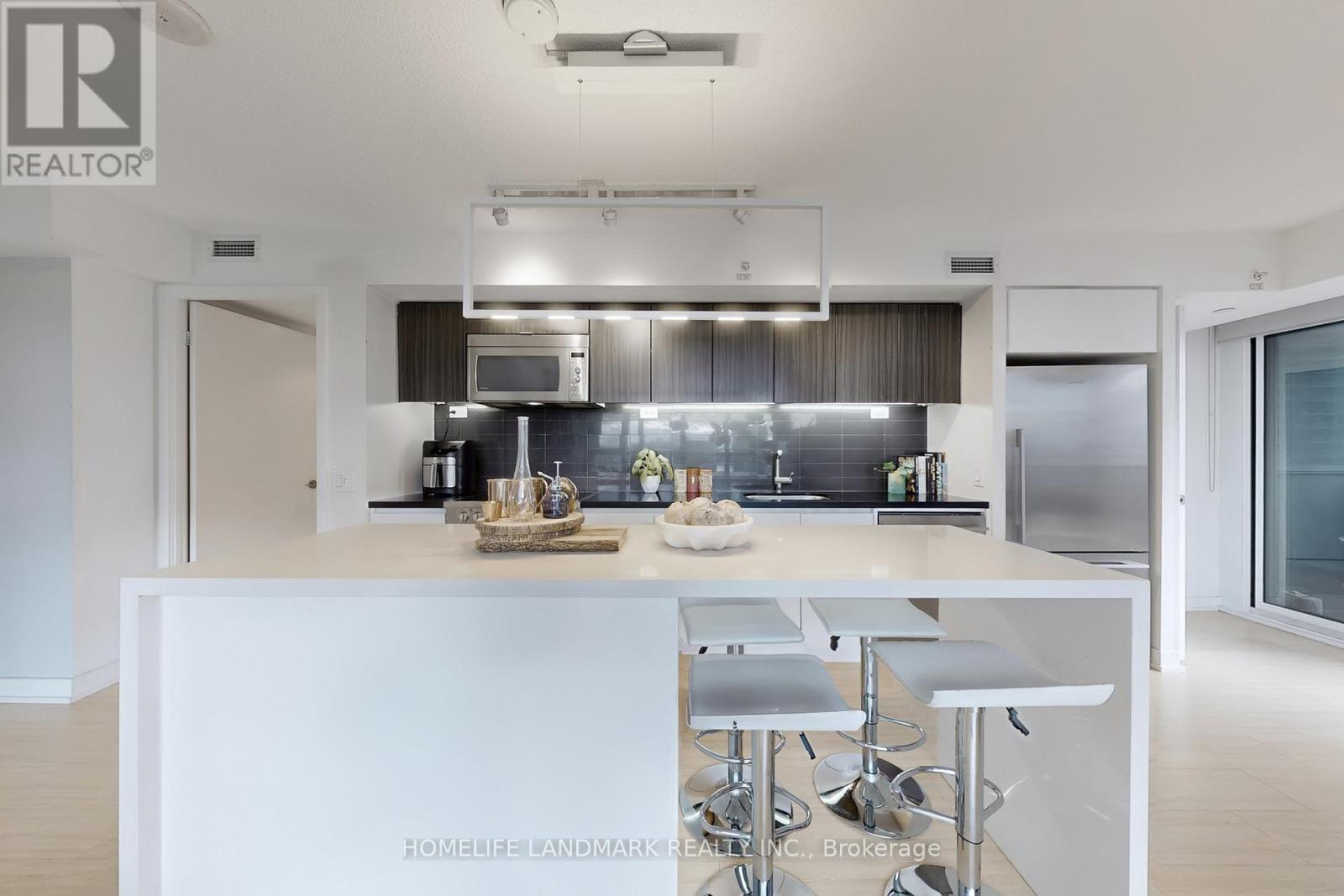 3206 - 85 QUEENS WHARF ROAD, Toronto, Ontario