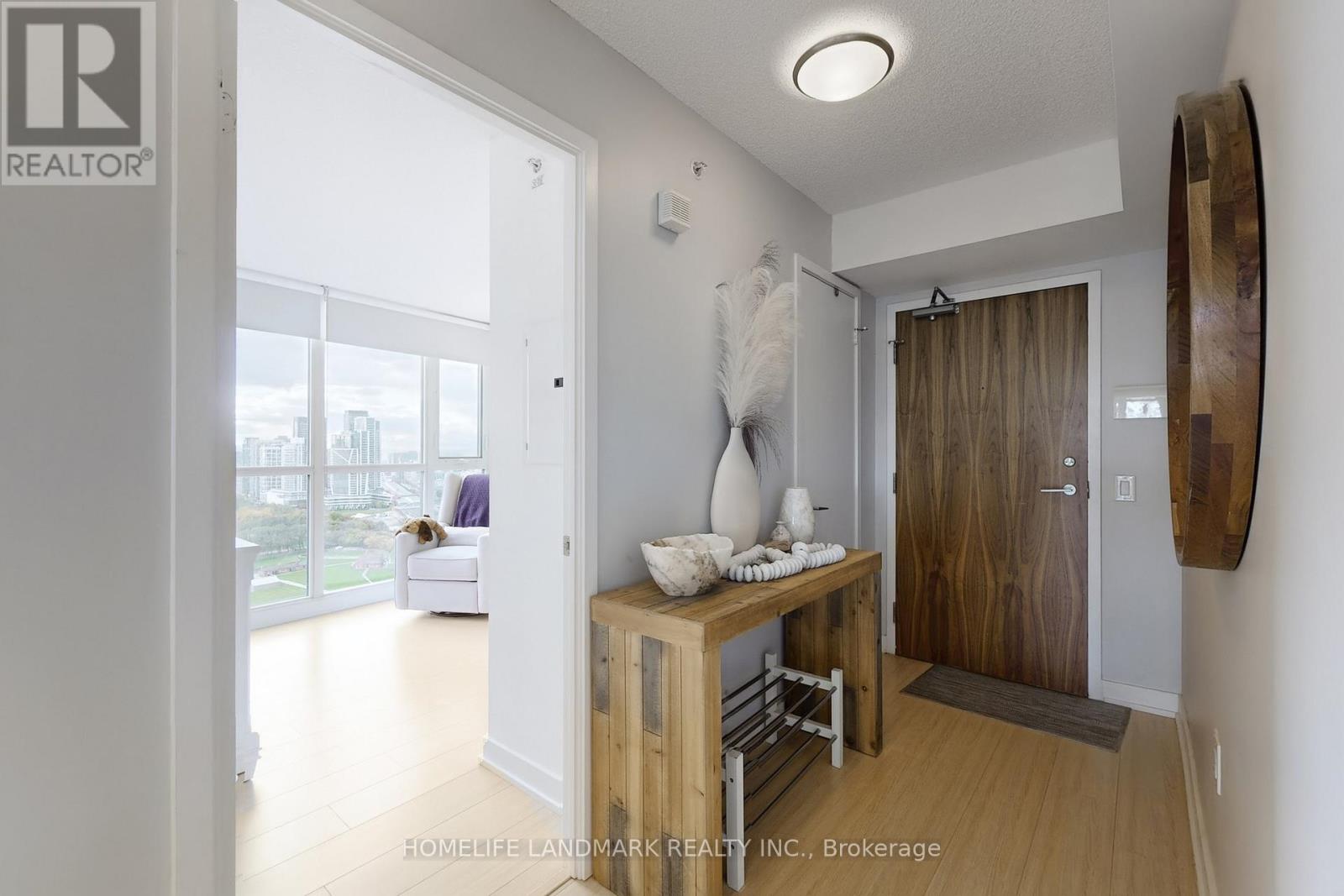 3206 - 85 Queens Wharf Road, Toronto, Ontario  M5V 0J9 - Photo 22 - C12483379