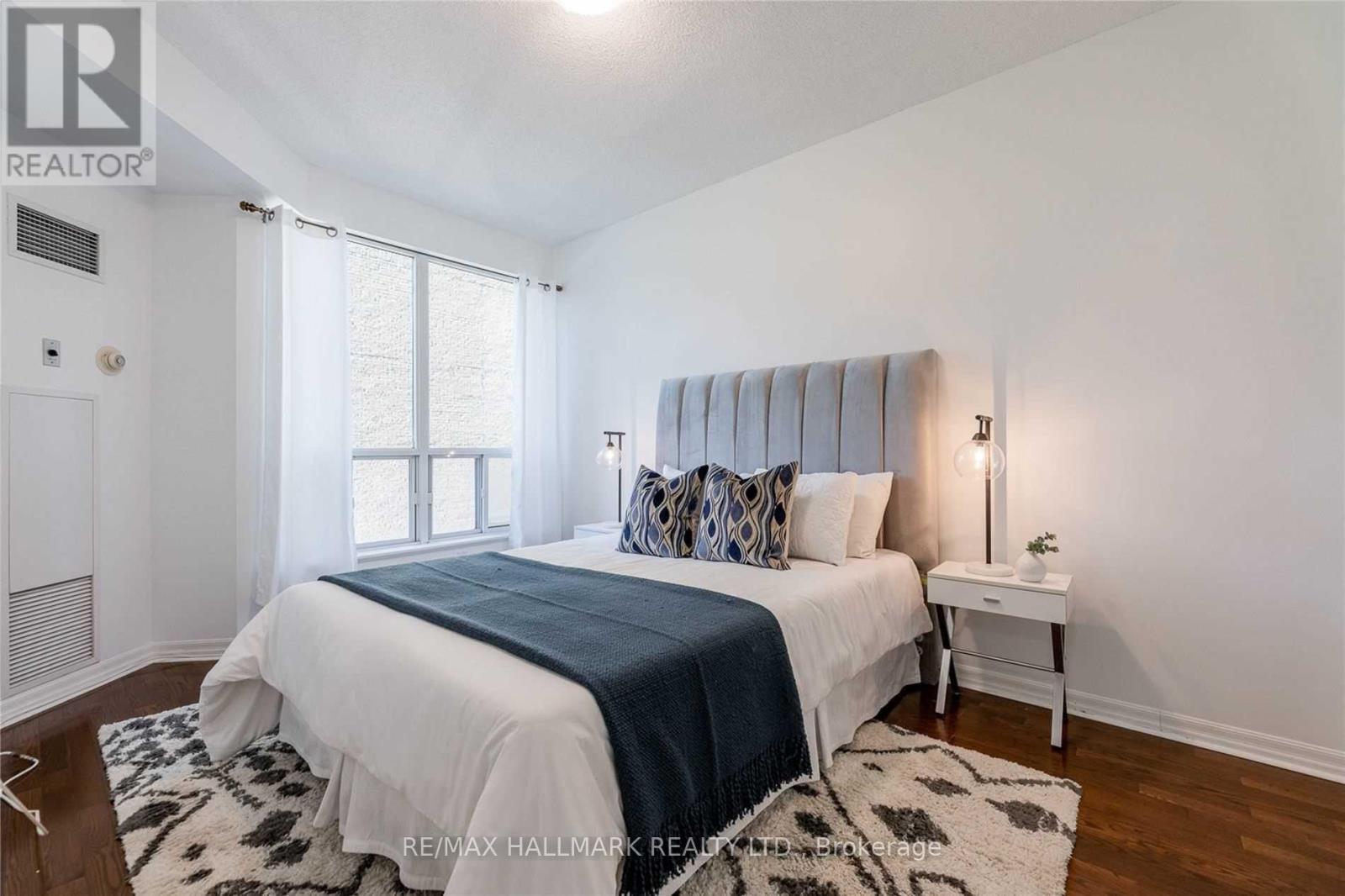 1207 - 300 Bloor Street E, Toronto, Ontario  M4W 3Y2 - Photo 12 - C12483389