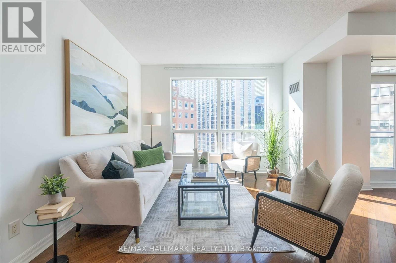 1207 - 300 Bloor Street E, Toronto, Ontario  M4W 3Y2 - Photo 6 - C12483389