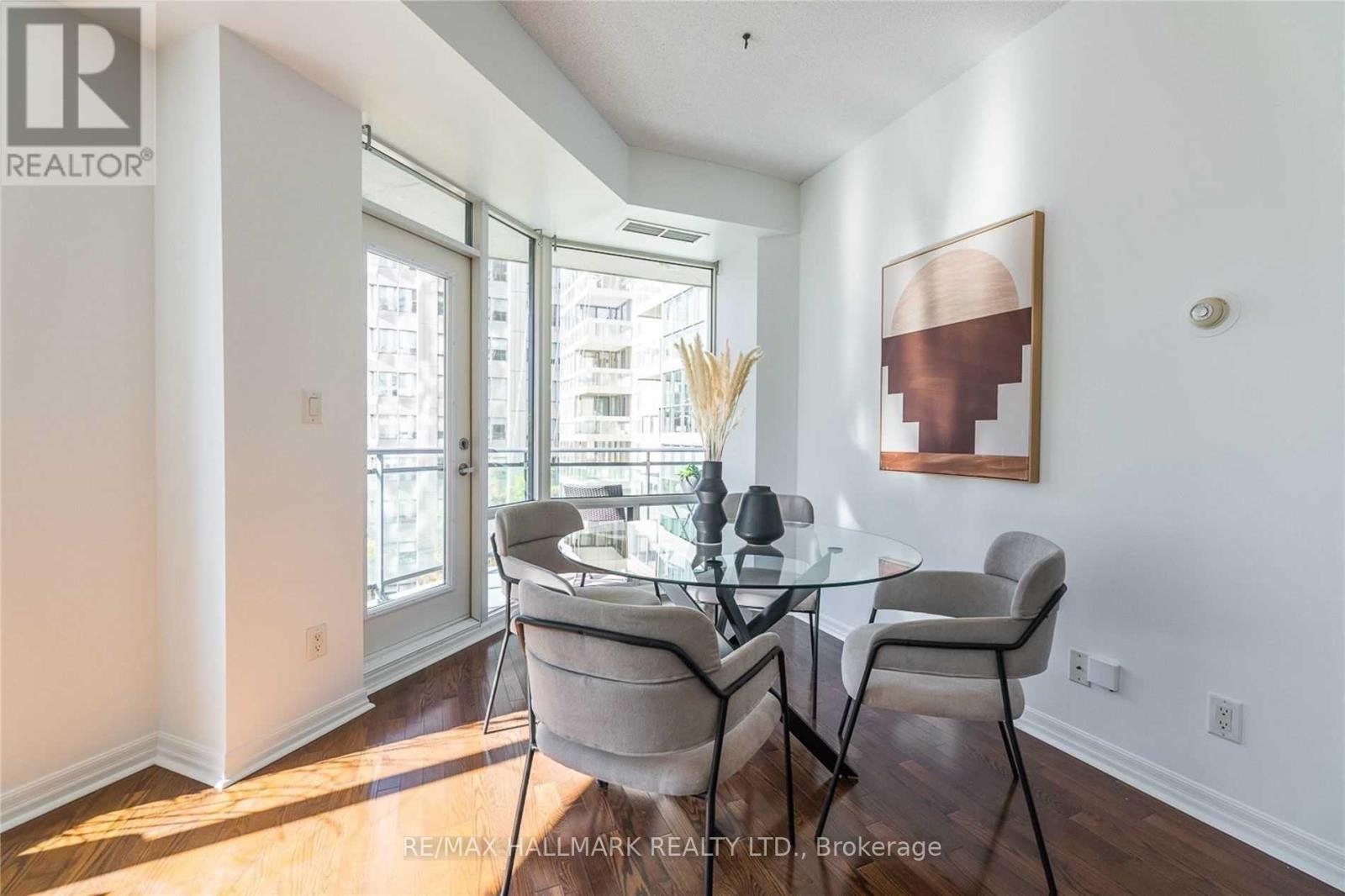 1207 - 300 Bloor Street E, Toronto, Ontario  M4W 3Y2 - Photo 7 - C12483389