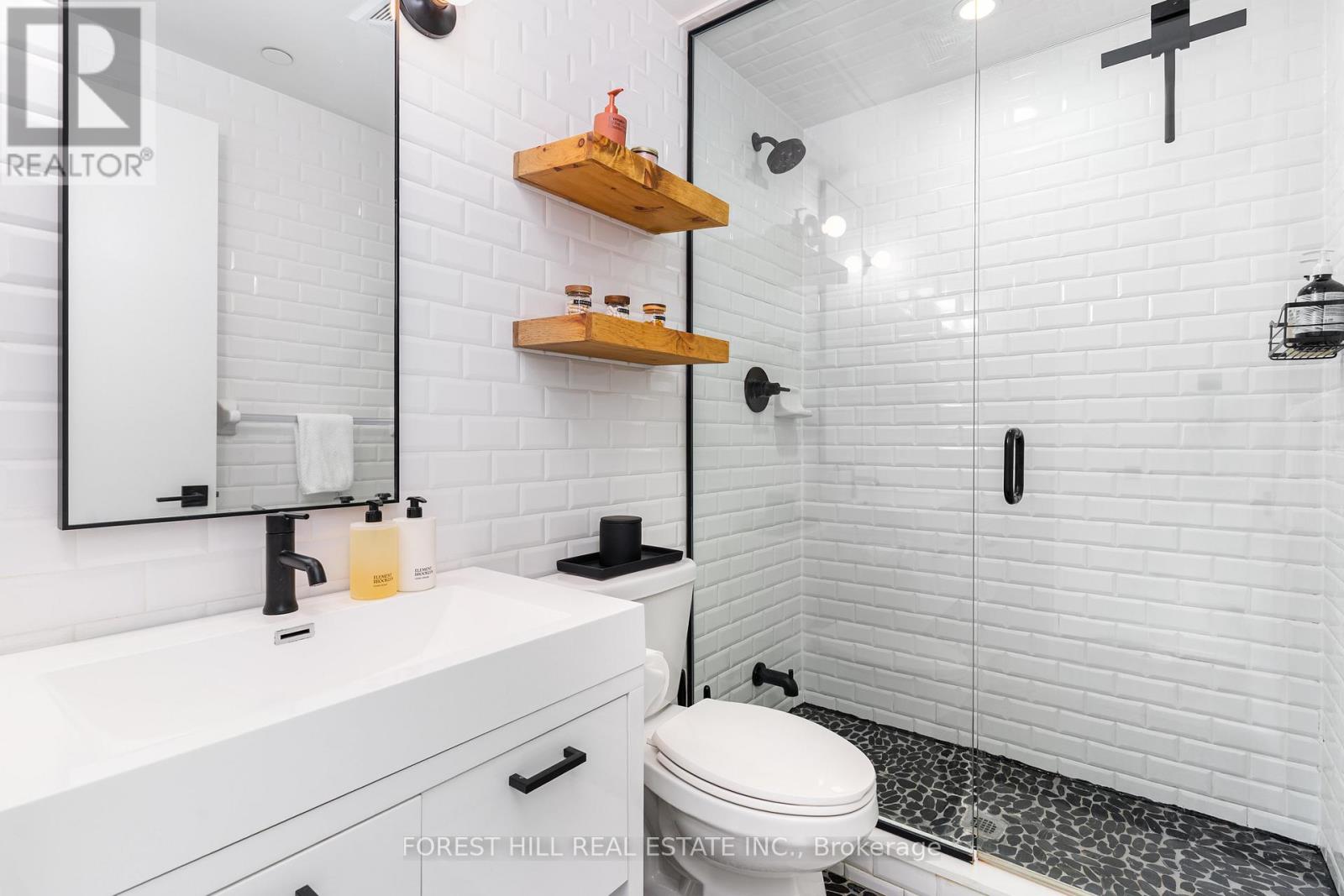 220 - 106 Dovercourt Road, Toronto, Ontario  M6J 3C3 - Photo 18 - C12483397
