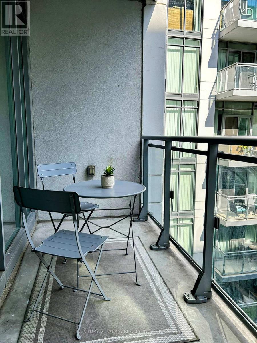 1503 - 525 Adelaide Street, Toronto, Ontario  M5V 0N7 - Photo 10 - C12483422