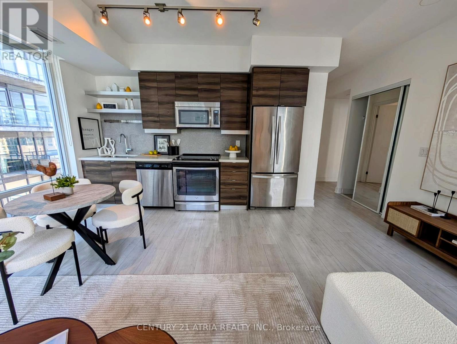 1503 - 525 Adelaide Street, Toronto, Ontario  M5V 0N7 - Photo 3 - C12483422