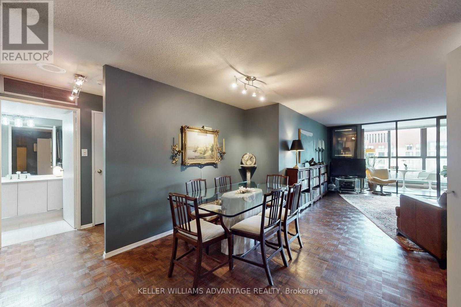 713 - 35 Church Street, Toronto, Ontario  M5E 1T3 - Photo 12 - C12483429