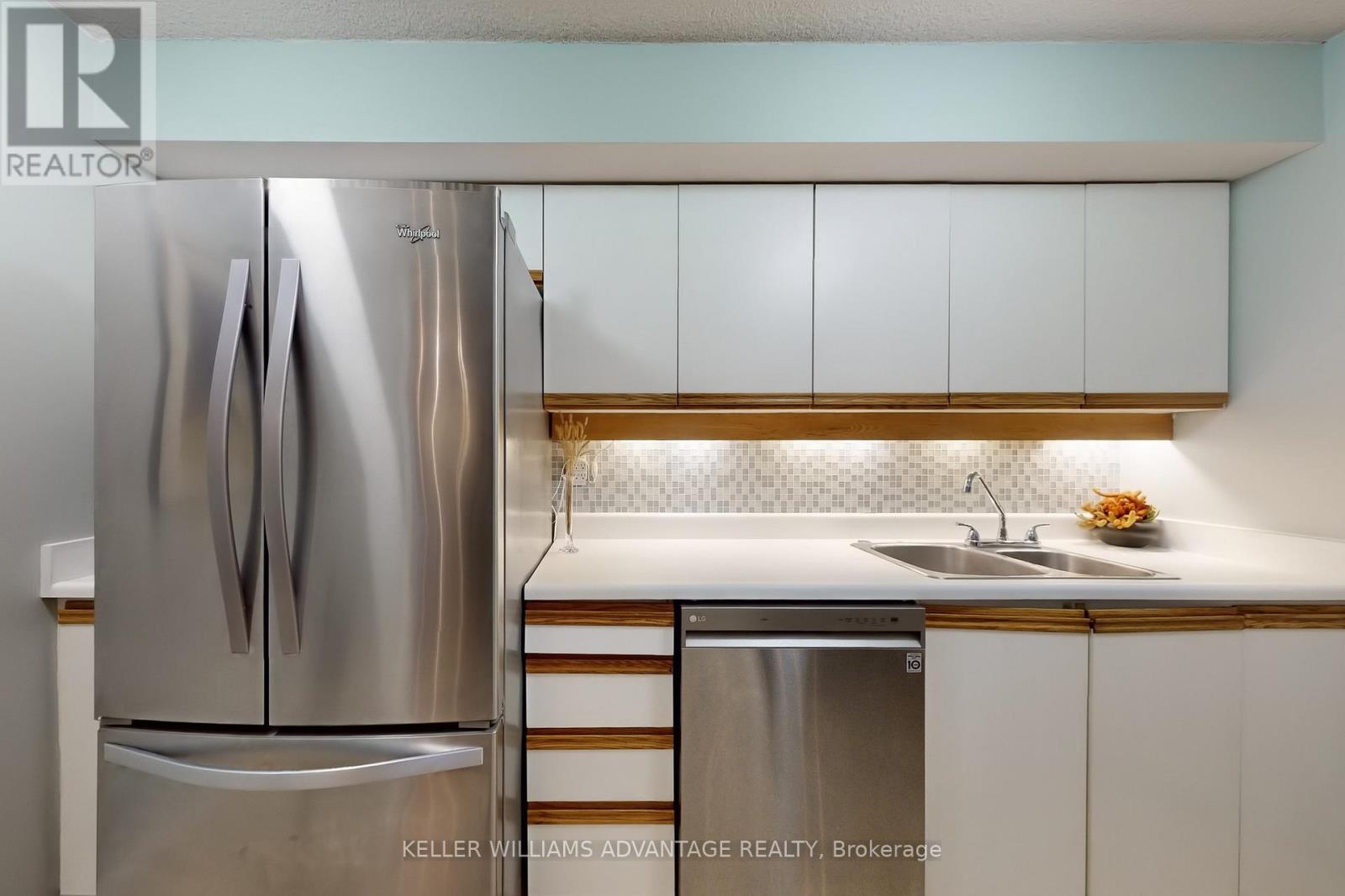 713 - 35 Church Street, Toronto, Ontario  M5E 1T3 - Photo 15 - C12483429