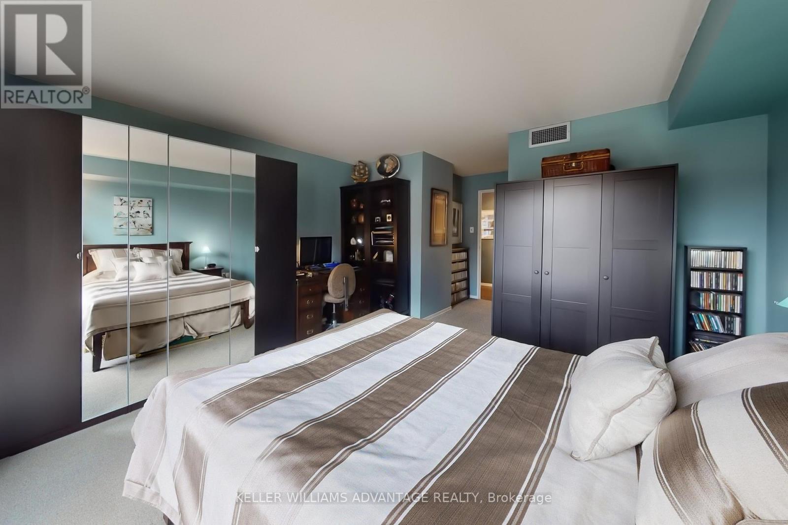 713 - 35 Church Street, Toronto, Ontario  M5E 1T3 - Photo 18 - C12483429