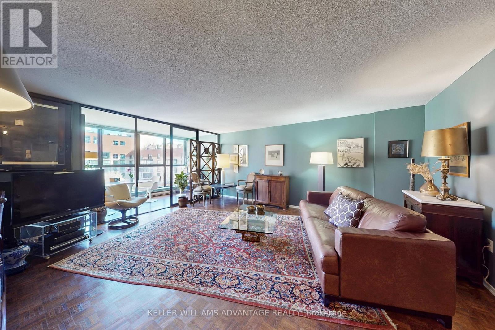 713 - 35 Church Street, Toronto, Ontario  M5E 1T3 - Photo 6 - C12483429