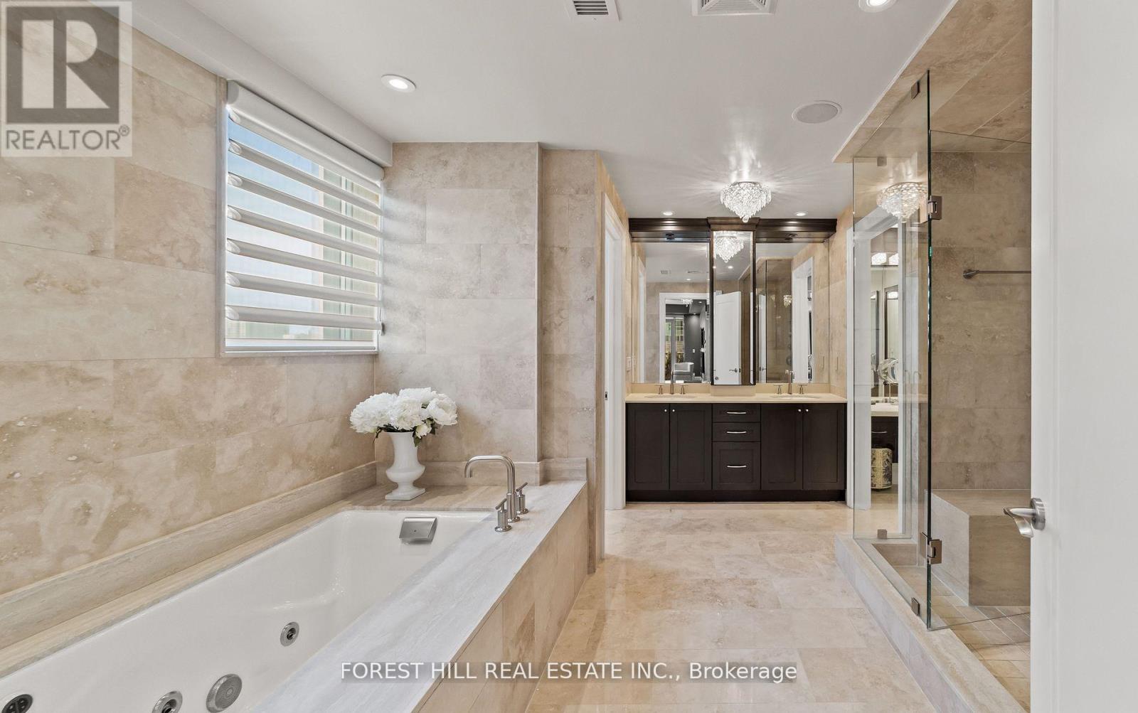 1001 - 68 Yorkville Avenue, Toronto, Ontario  M5R 3V7 - Photo 15 - C12483470