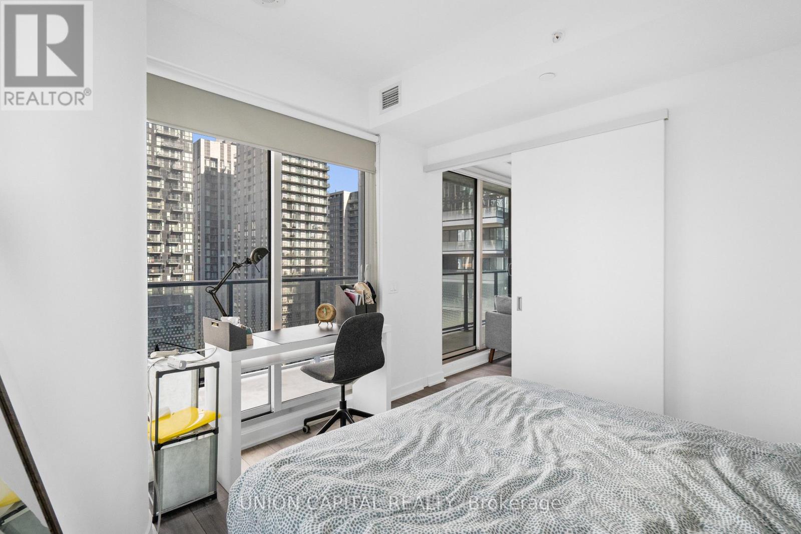 4209 - 115 Blue Jays Way, Toronto, Ontario  M5V 0N4 - Photo 13 - C12483479