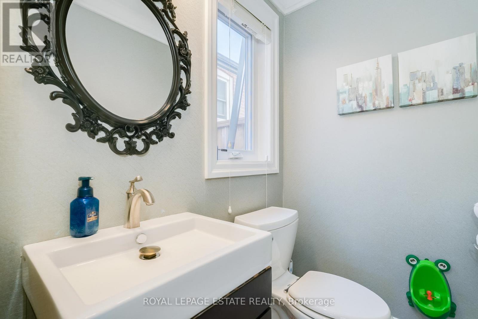 141 South Edgely Avenue, Toronto, Ontario  M1N 3L3 - Photo 13 - E12483452