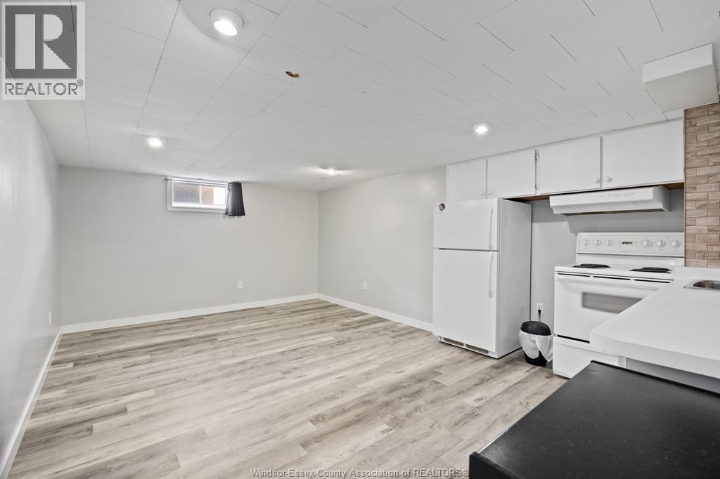 932 Greendale, Windsor, Ontario  N8S 4B3 - Photo 6 - 25027231