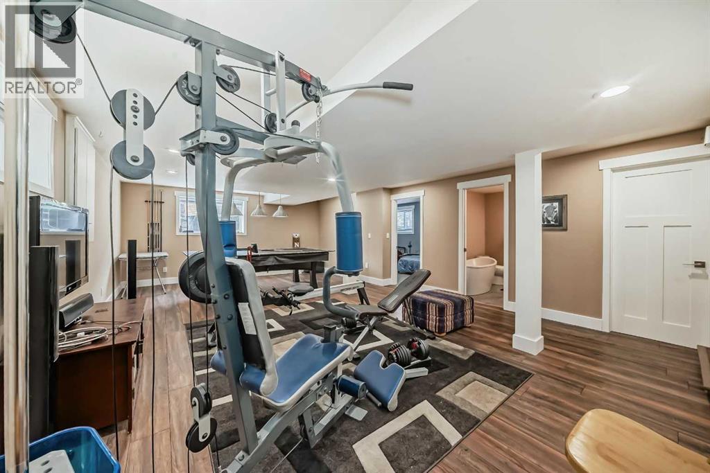 119 Pump Hill Bay Sw, Calgary, Alberta  T2V 4L6 - Photo 31 - A2253037