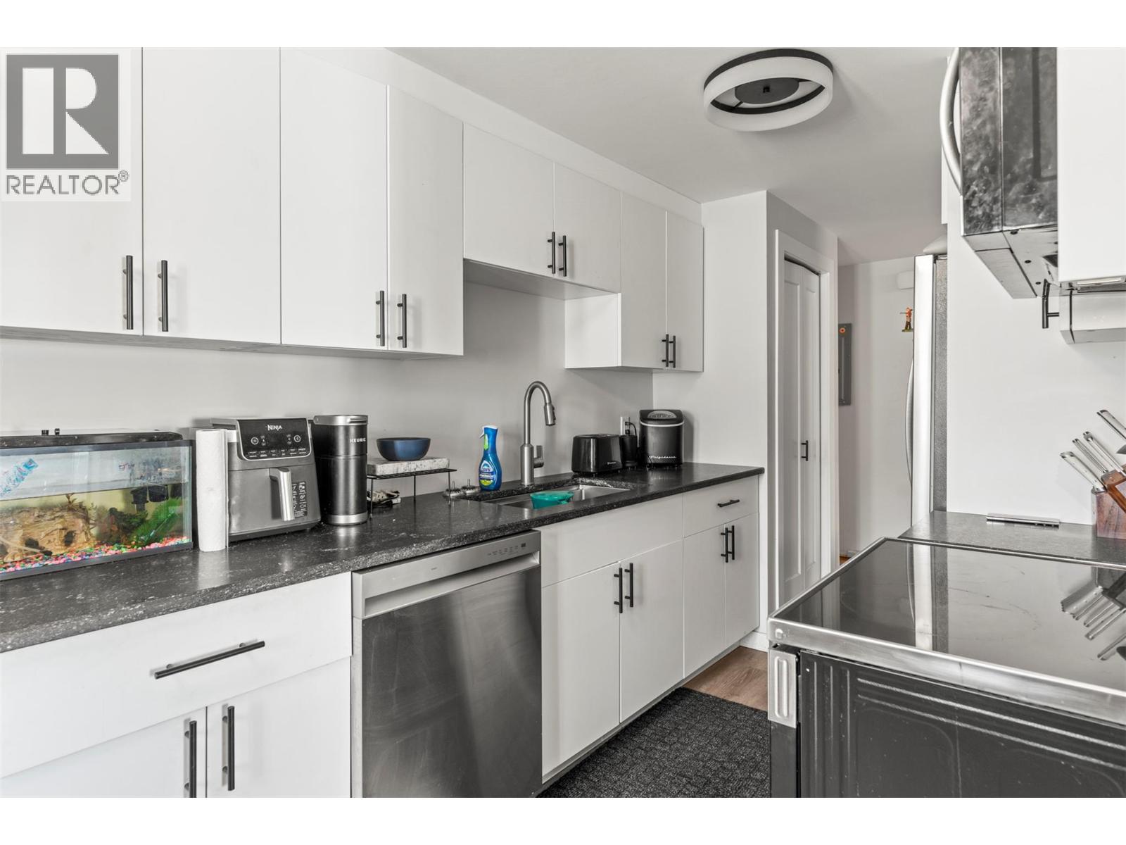 4101 Alexis Park Drive Unit# 103, Vernon, British Columbia  V1T 6H2 - Photo 8 - 10358670