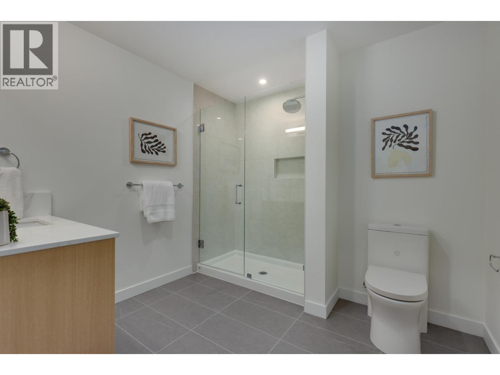 600 Rochester Avenue, Coquitlam, British Columbia  V3K 0K1 - Photo 15 - R3061959