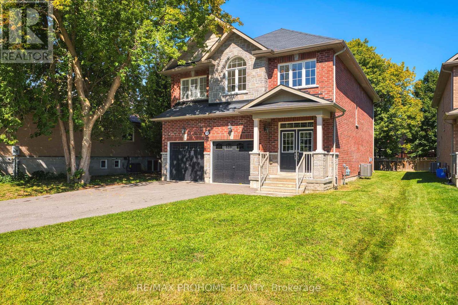 102 Riveredge Drive, Georgina, Ontario  L4P 2P1 - Photo 4 - N12483348