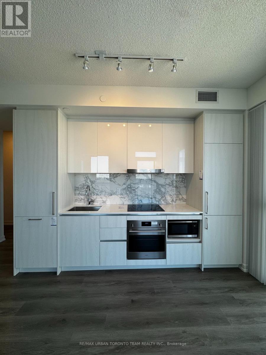 1202 - 225 Commerce Street, Vaughan, Ontario  L4K 0R1 - Photo 12 - N12483355