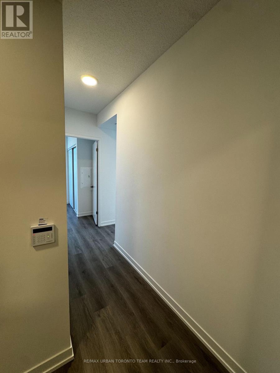 1202 - 225 Commerce Street, Vaughan, Ontario  L4K 0R1 - Photo 4 - N12483355
