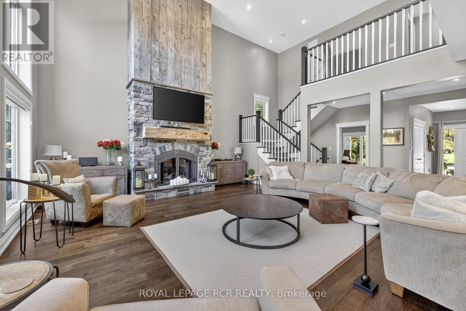 20572 Yonge Street, East Gwillimbury, Ontario  L9N 0J7 - Photo 11 - N12483364