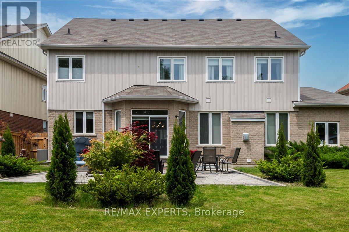 12 Mount Crescent, Essa, Ontario  L3W 0N4 - Photo 39 - N12483419
