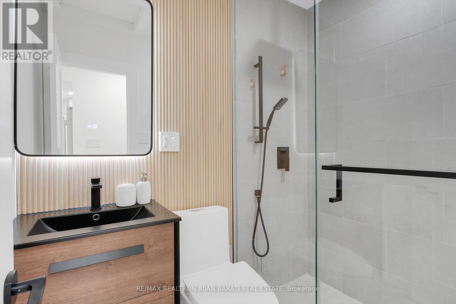 14 Henderson Avenue, Markham, Ontario  L3T 2K3 - Photo 19 - N12483420