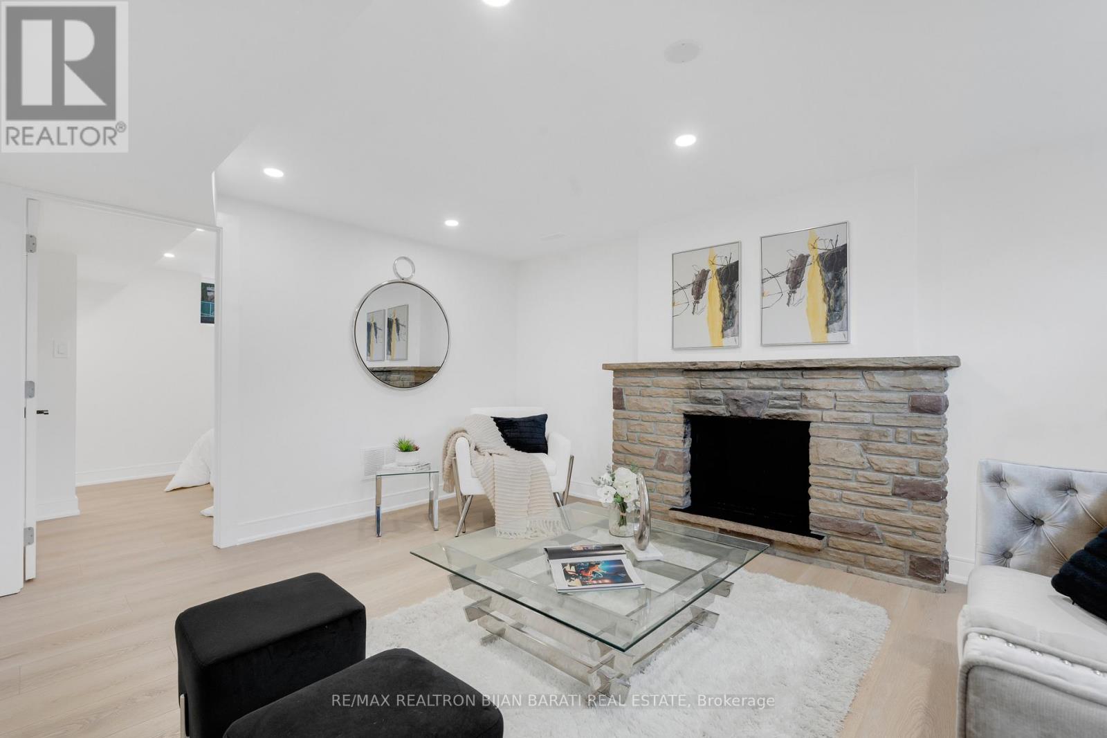 14 Henderson Avenue, Markham, Ontario  L3T 2K3 - Photo 34 - N12483420